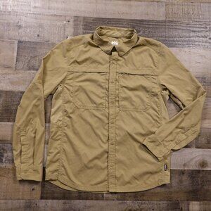 REI Co-op Sahara Solid Long Sleeve Shirt Men’s Medium Tan Hiking Outdoor